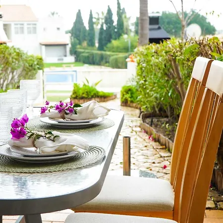 Lychee * Guia (Faro)